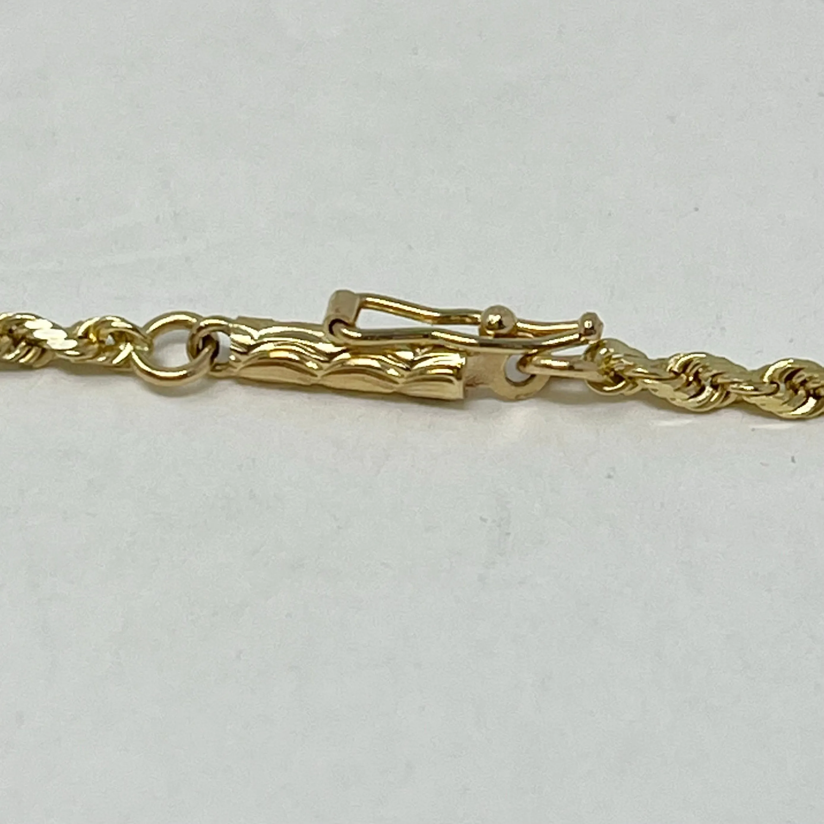 14K Twisted Chain Necklace with Pearl Heart Pendant