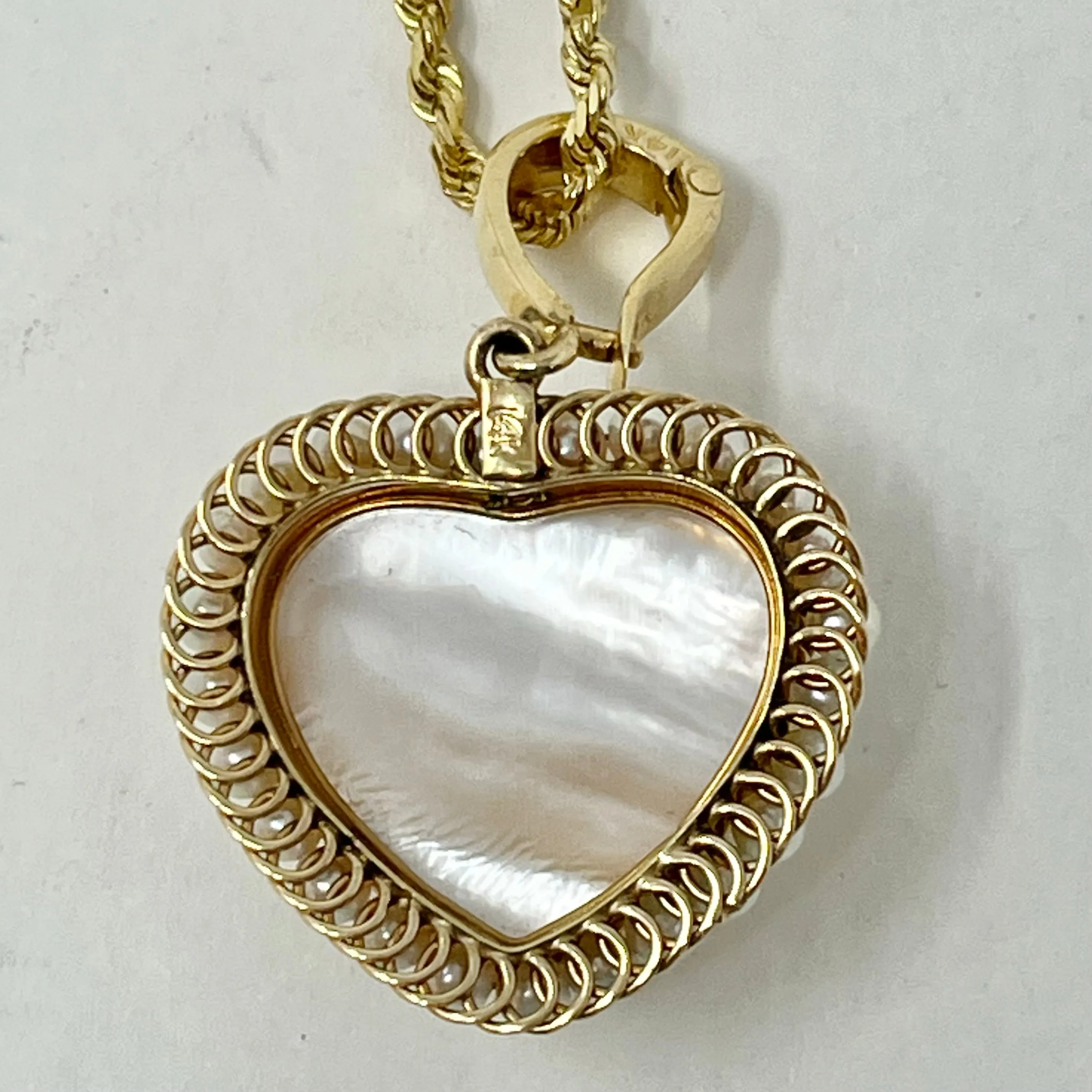 14K Twisted Chain Necklace with Pearl Heart Pendant