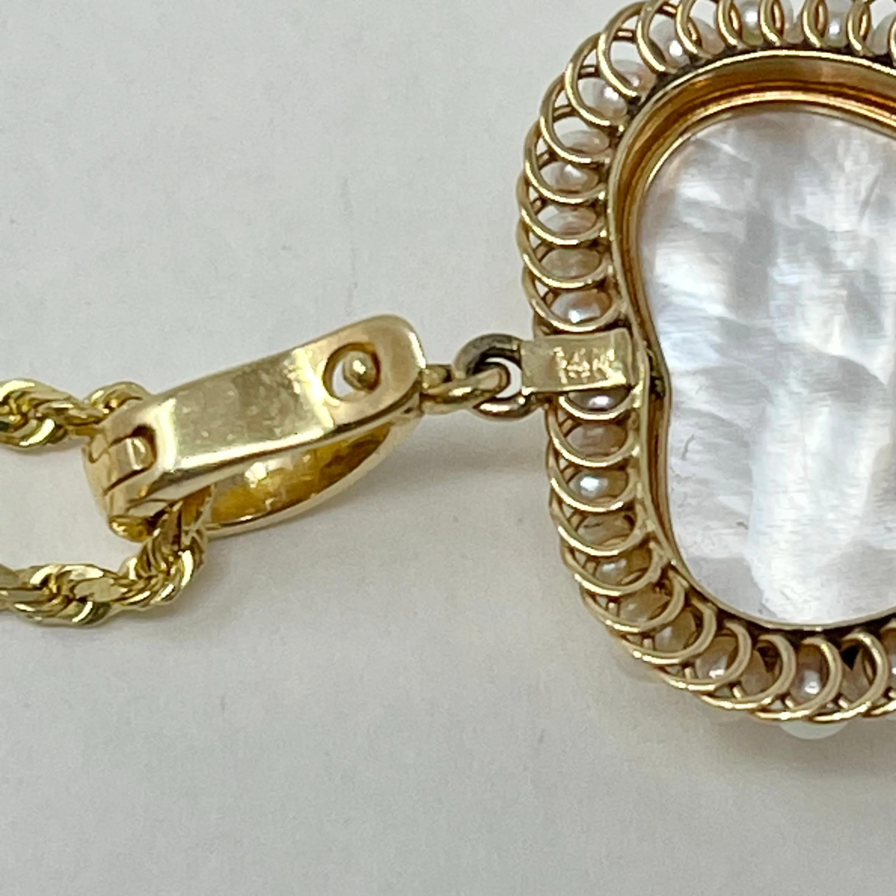 14K Twisted Chain Necklace with Pearl Heart Pendant