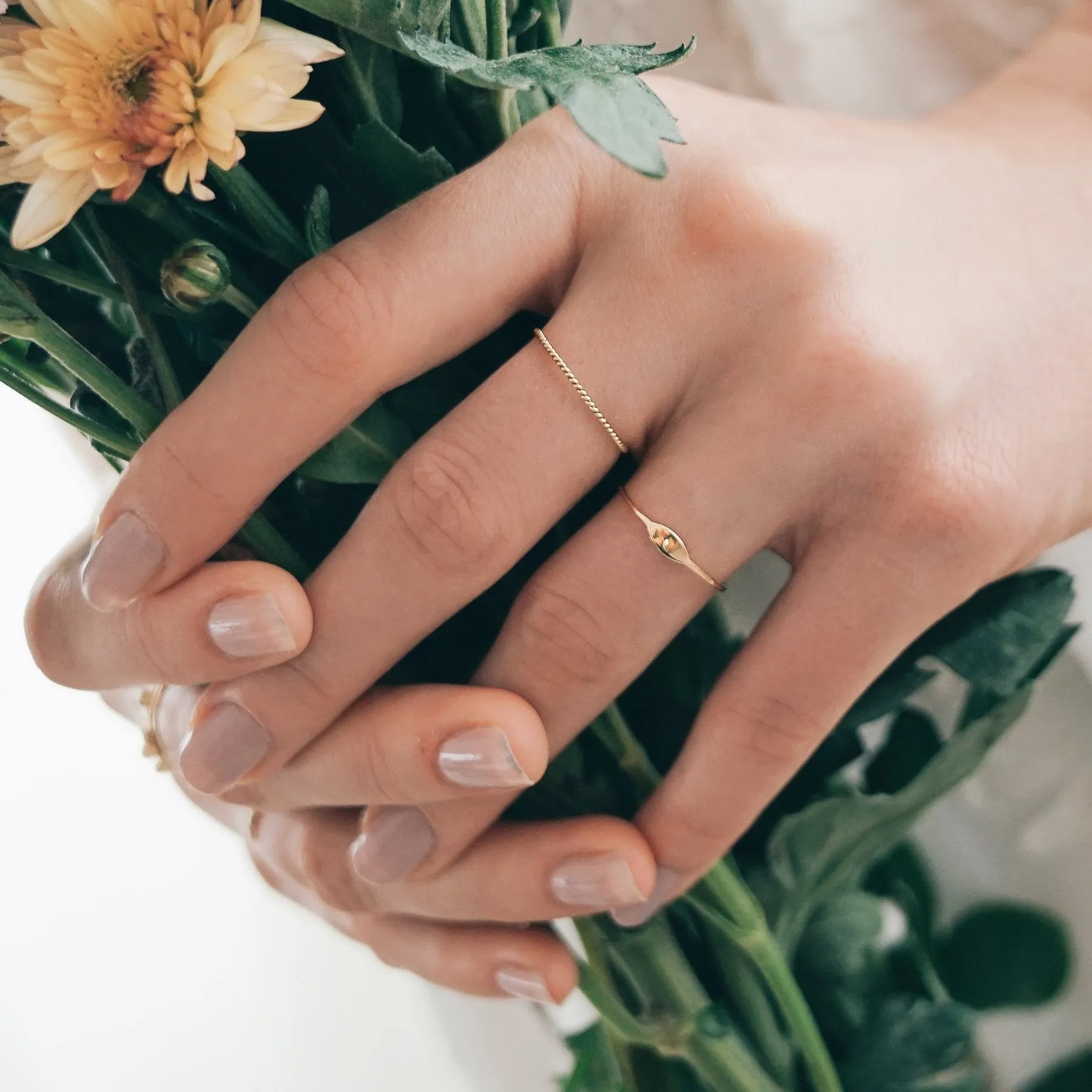14kt Rose gold Twist Band