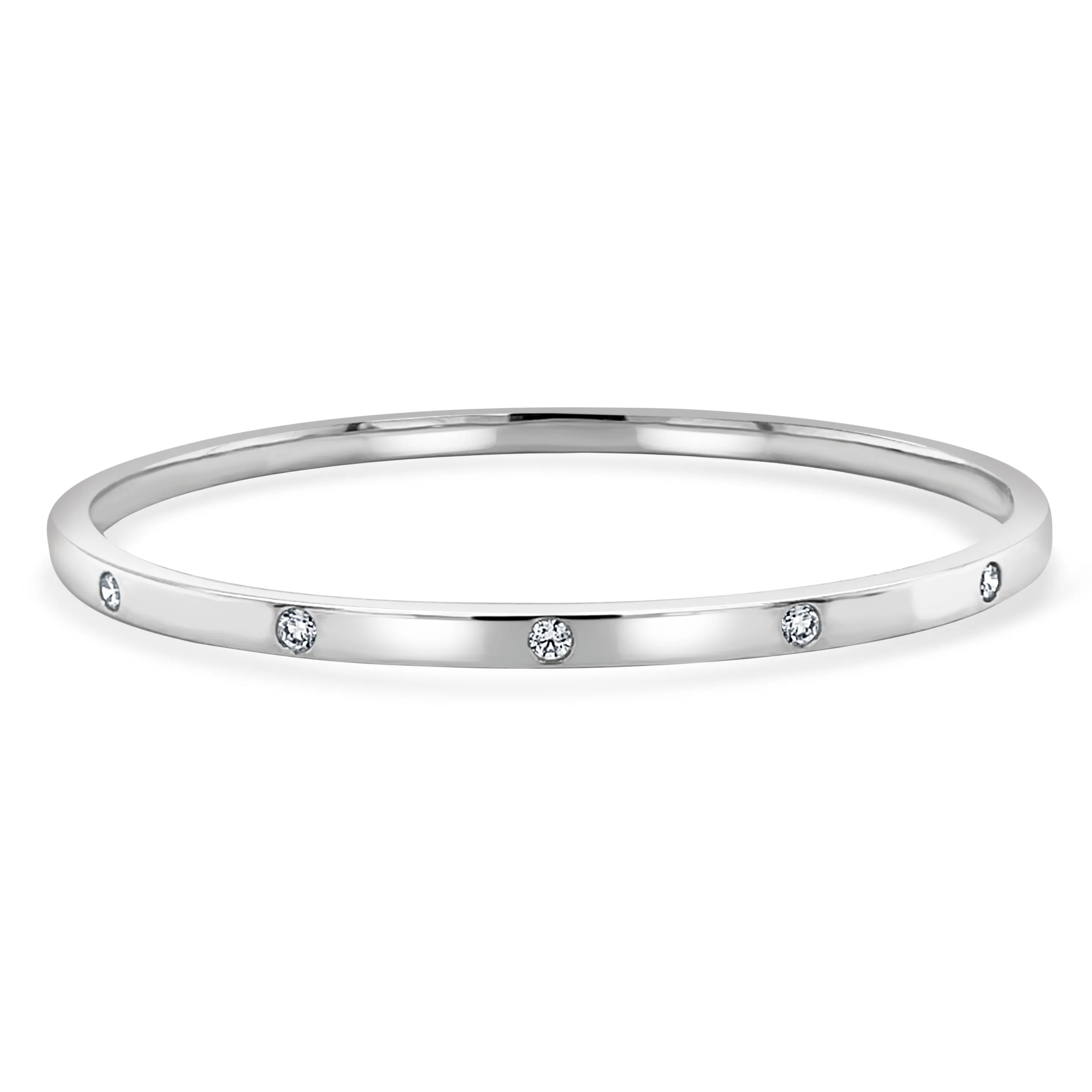 18k Gold & Bezel Diamond Bangle - 0.27ct