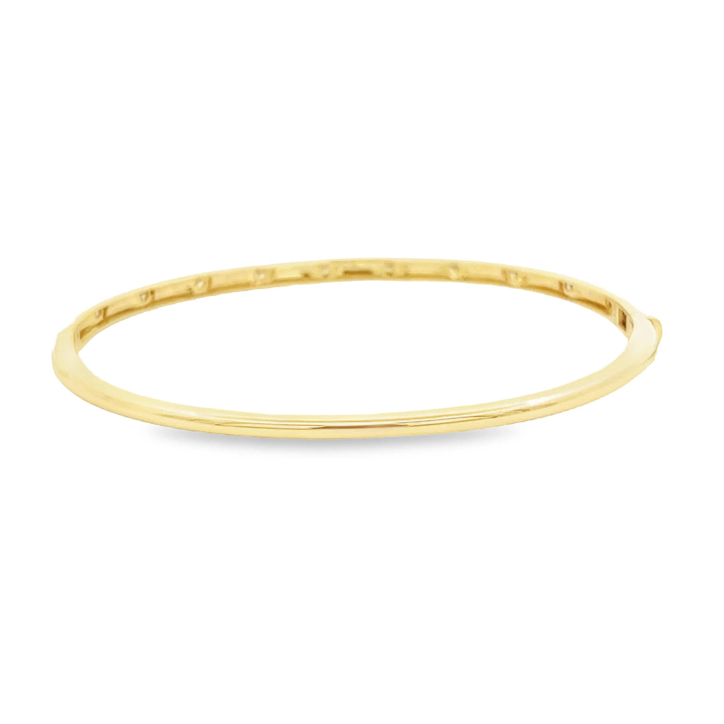 .28ct 14k Yellow Gold Diamond Bangle