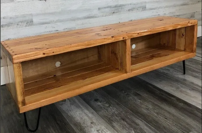 2Sec TV Stand