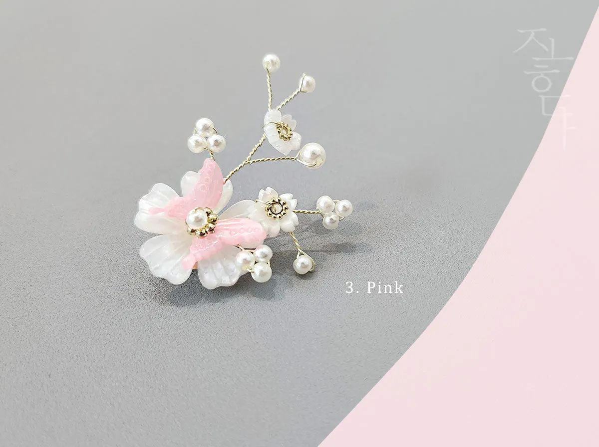 Butterfly on Flower Brooch (3 Colors)