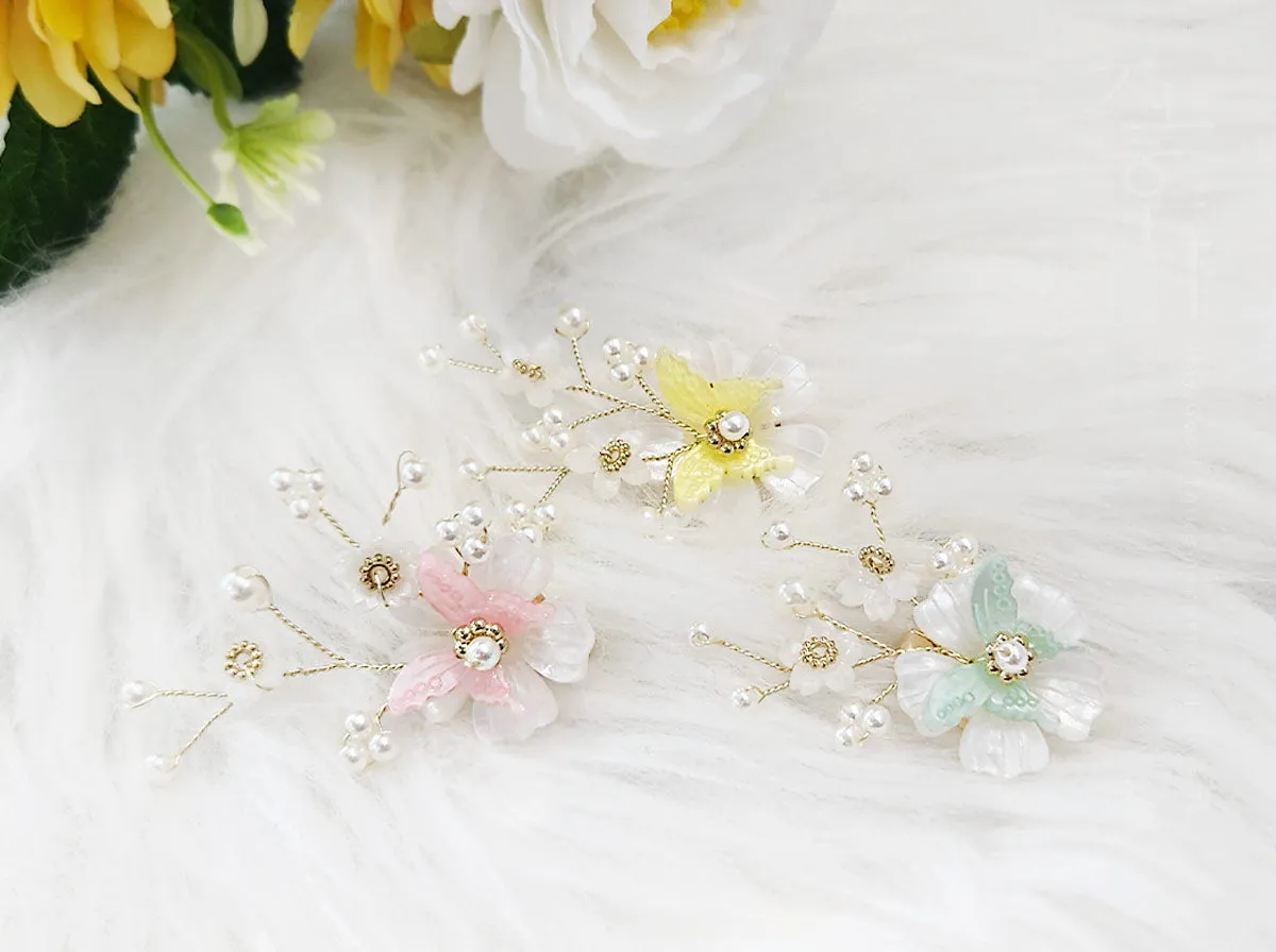 Butterfly on Flower Brooch (3 Colors)