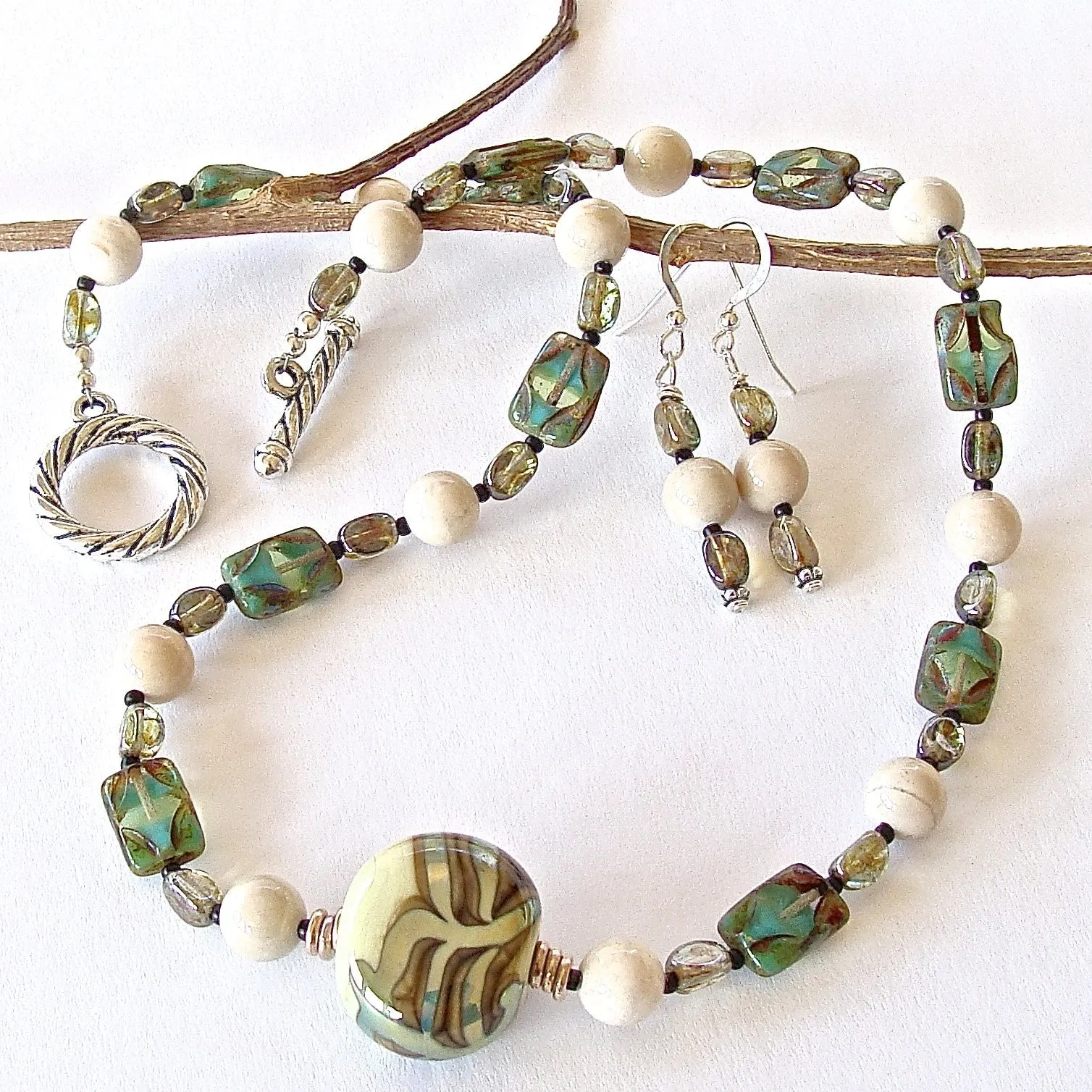 Chi: Therapeutic Gemstone Jewelry
