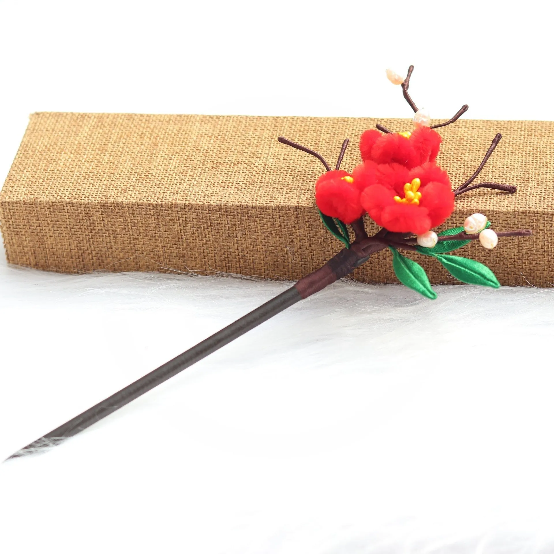 Classical Temperament Imitation Velvet Flower Plum Blossom Hairpin