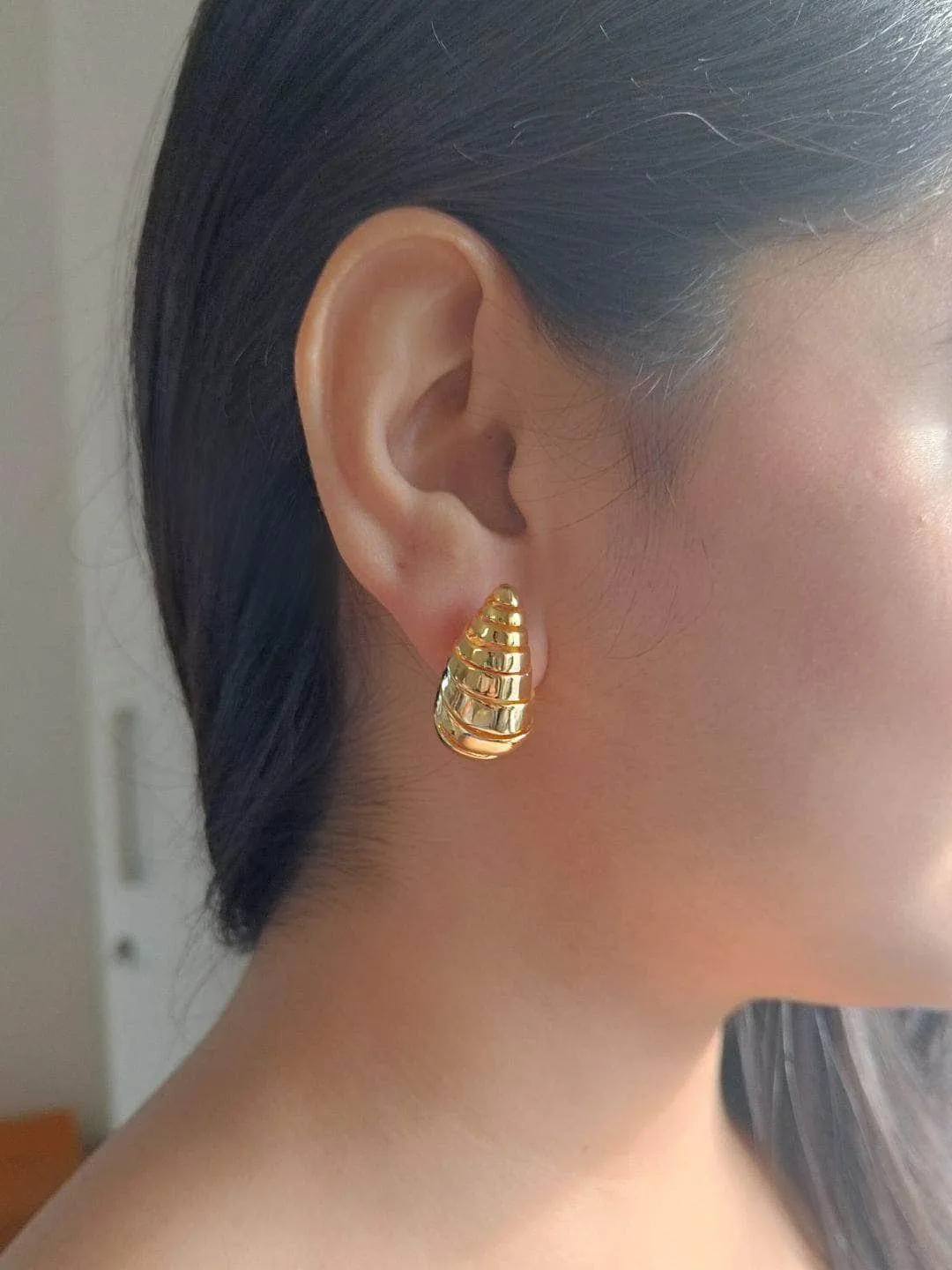Dome Drop Earrings Gold