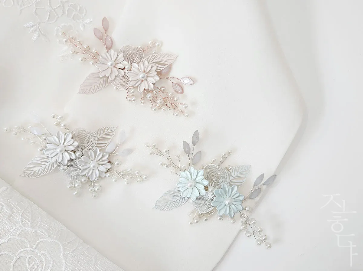 Double Chrysanthemum Hair Pin (3 Colors)