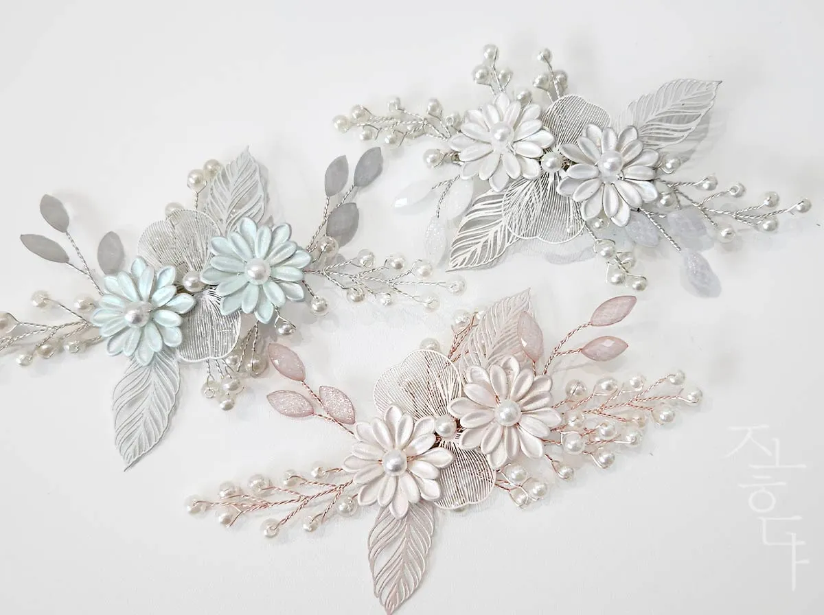Double Chrysanthemum Hair Pin (3 Colors)