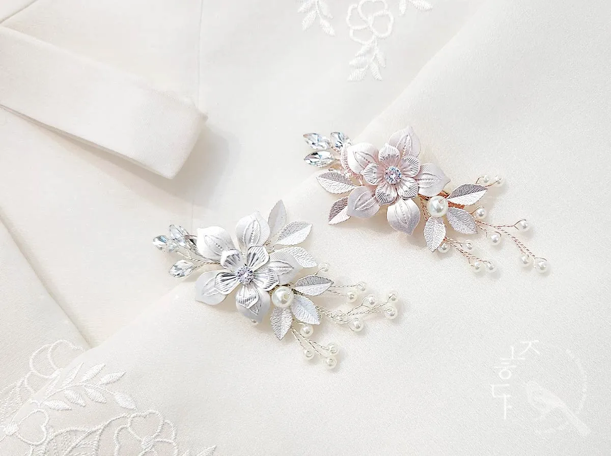 Elegant Double Flower Hair Pin (2 Colors)