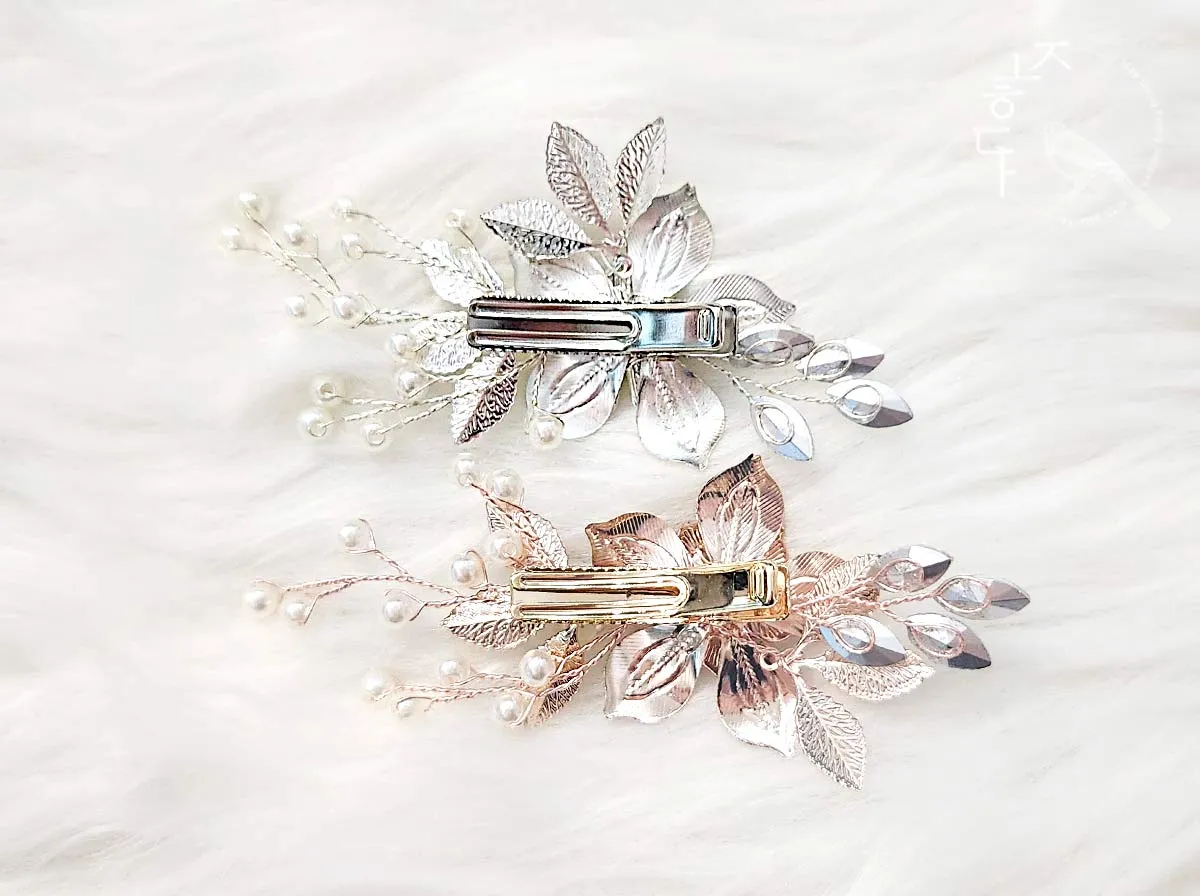 Elegant Double Flower Hair Pin (2 Colors)