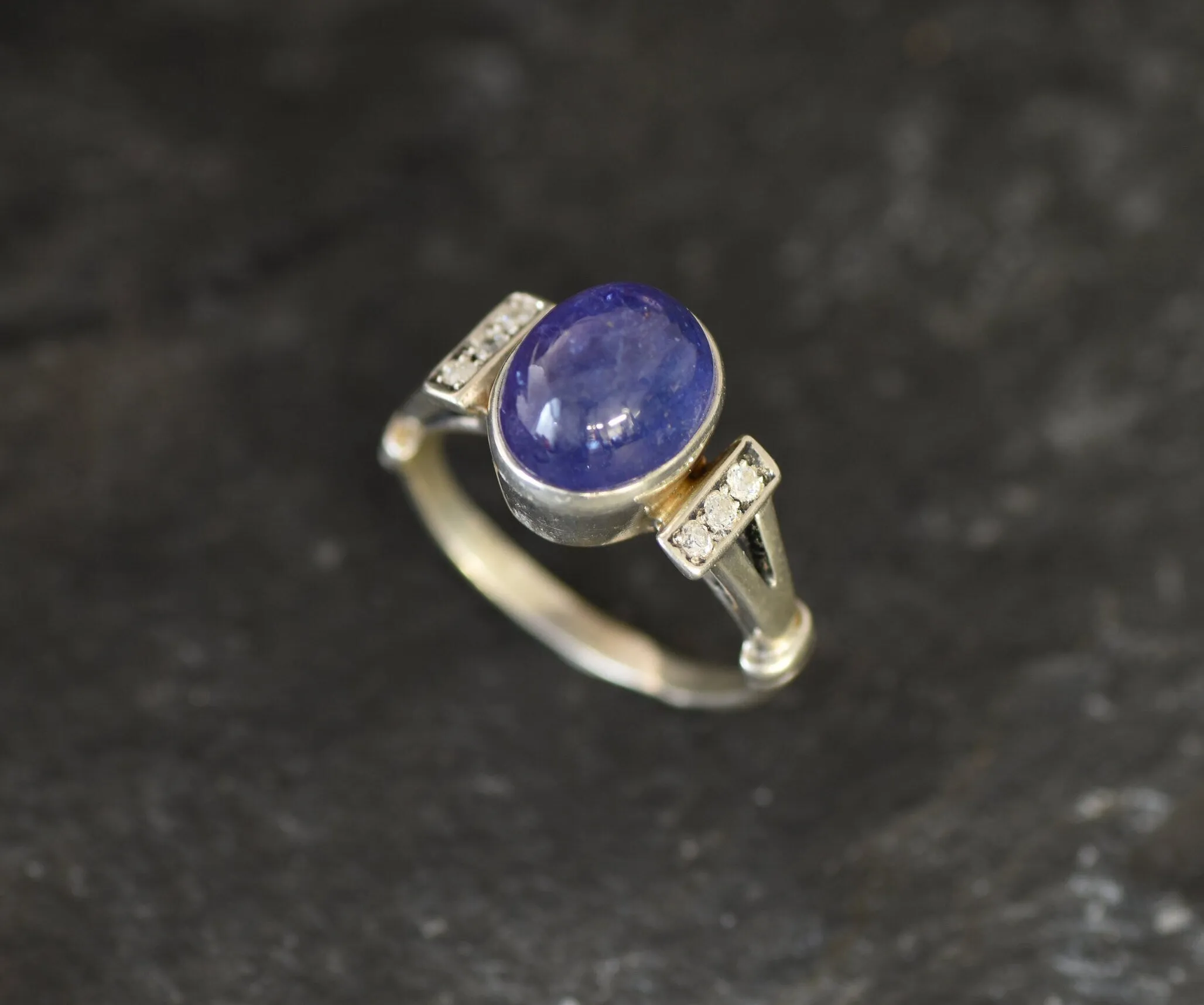 Genuine Tanzanite Ring - Blue Promise Ring - Vintage Oval Ring