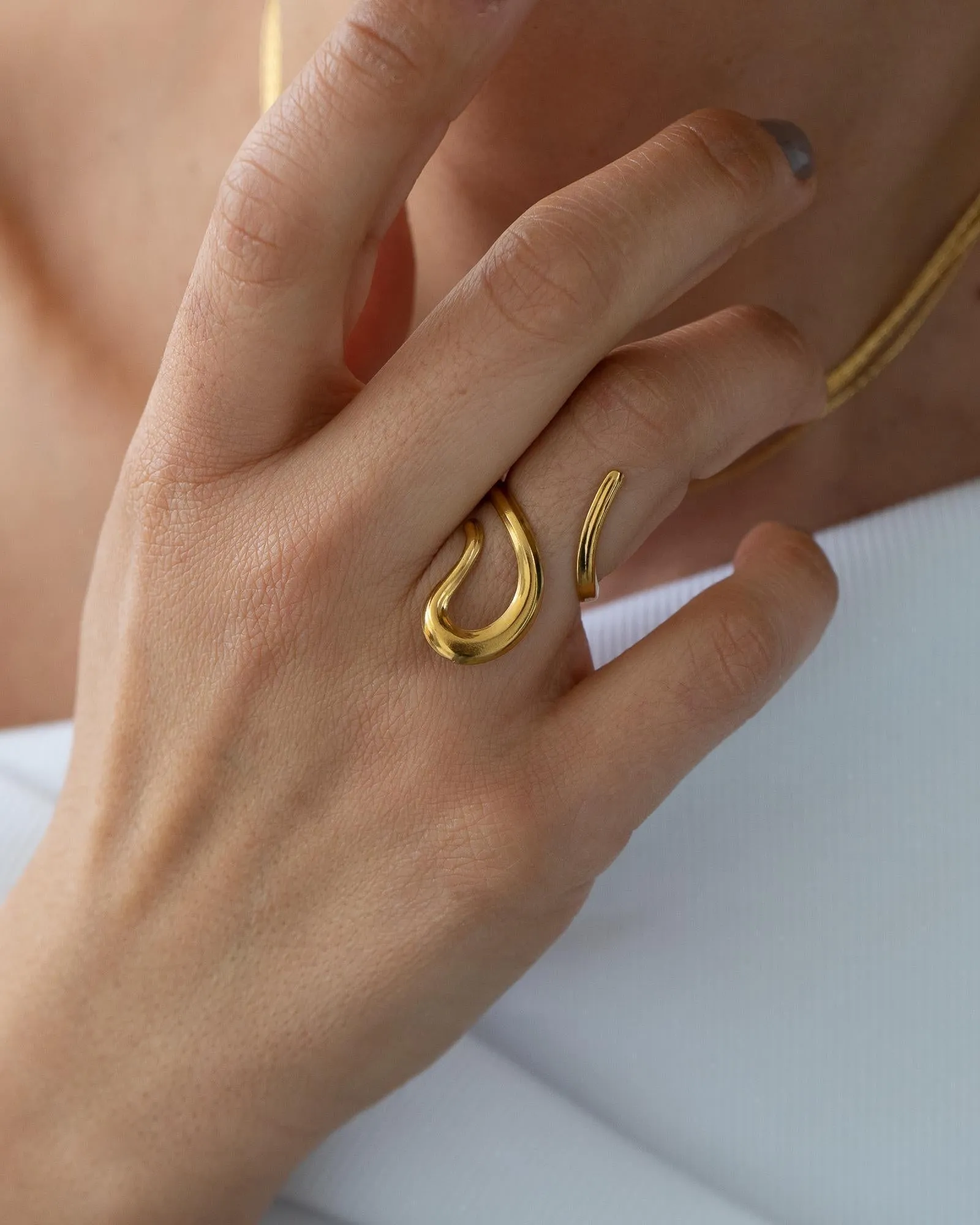 Gold Dainty Abstract Snake Ring