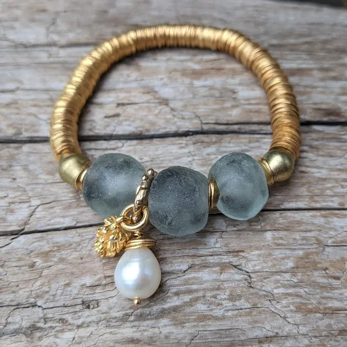 Gray Sea Glass Elastic Bracelet with Pine Cone and Pearl Charms
