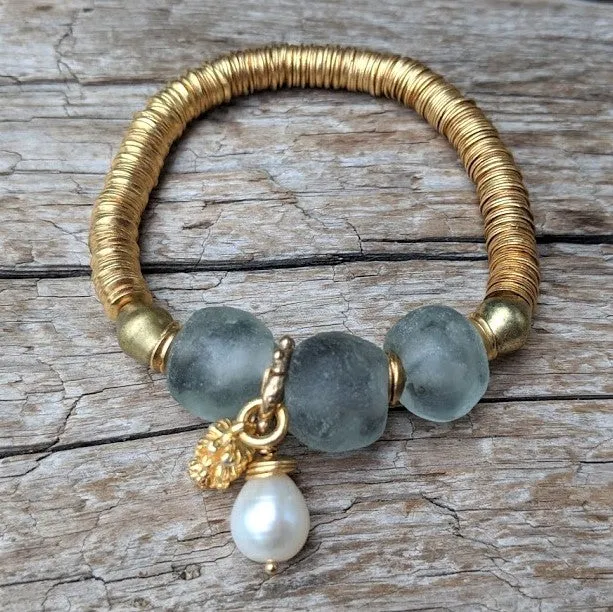 Gray Sea Glass Elastic Bracelet with Pine Cone and Pearl Charms