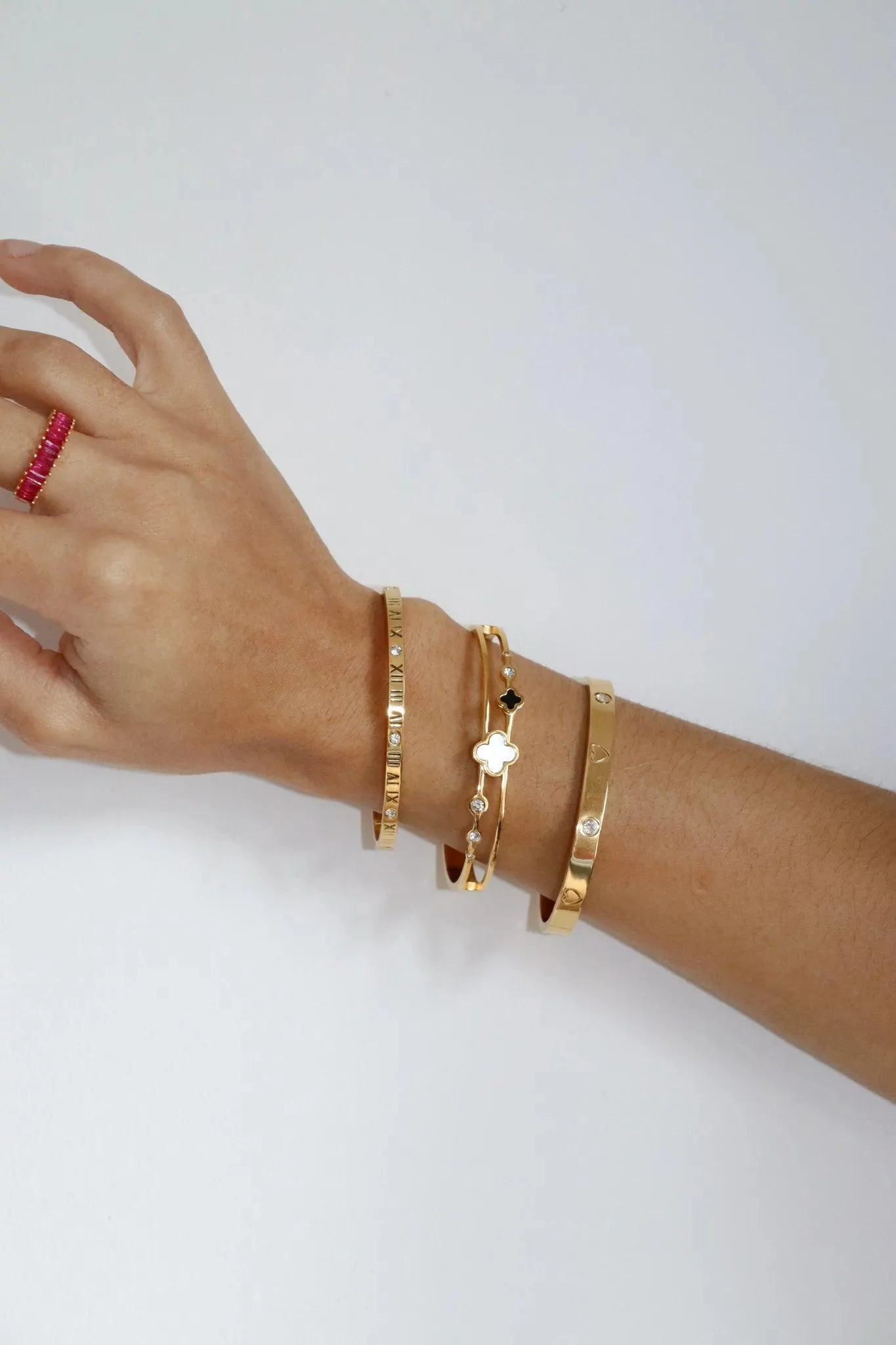 HEART ME BANGLE