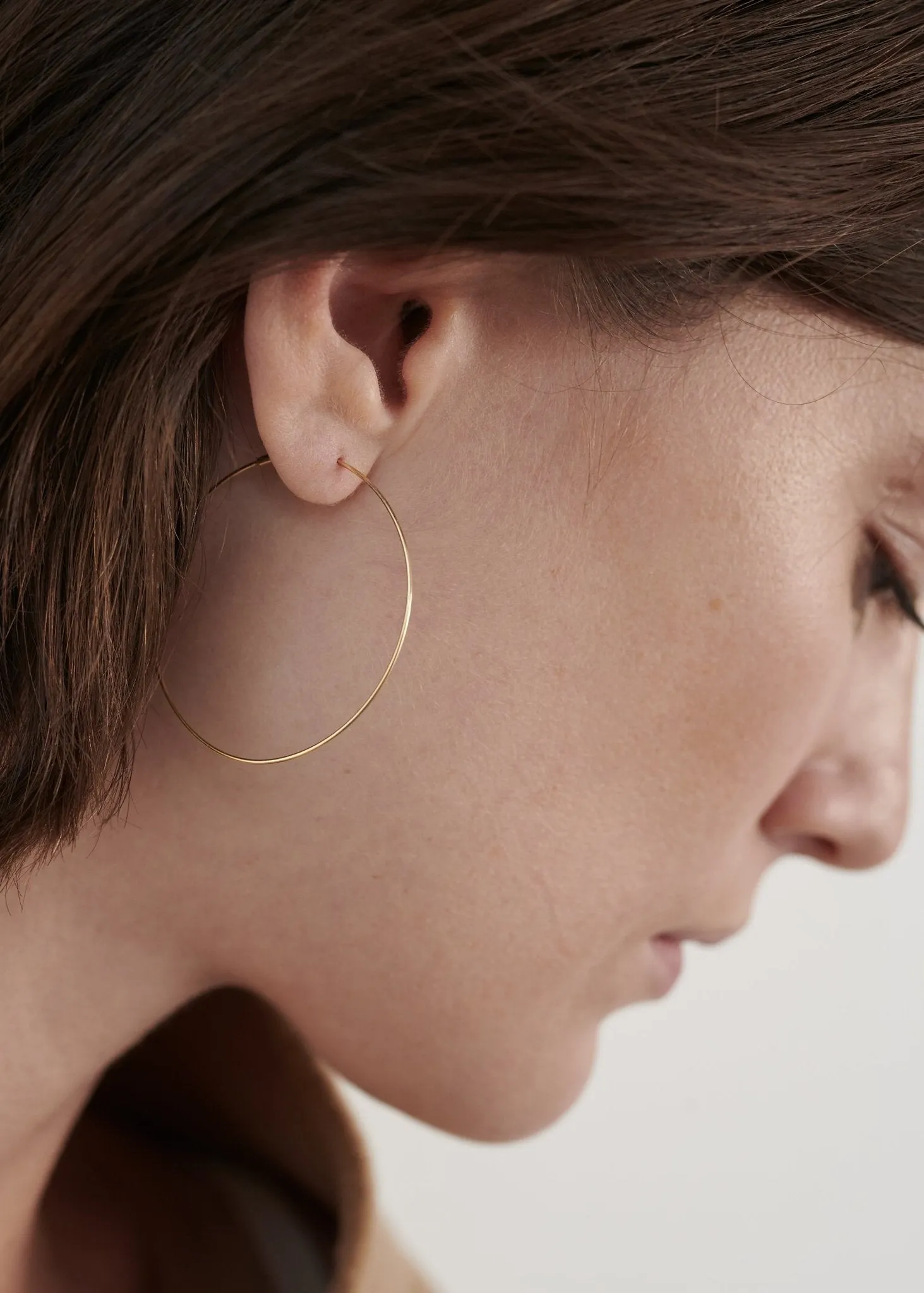 Hoop Earrings in 14k Gold