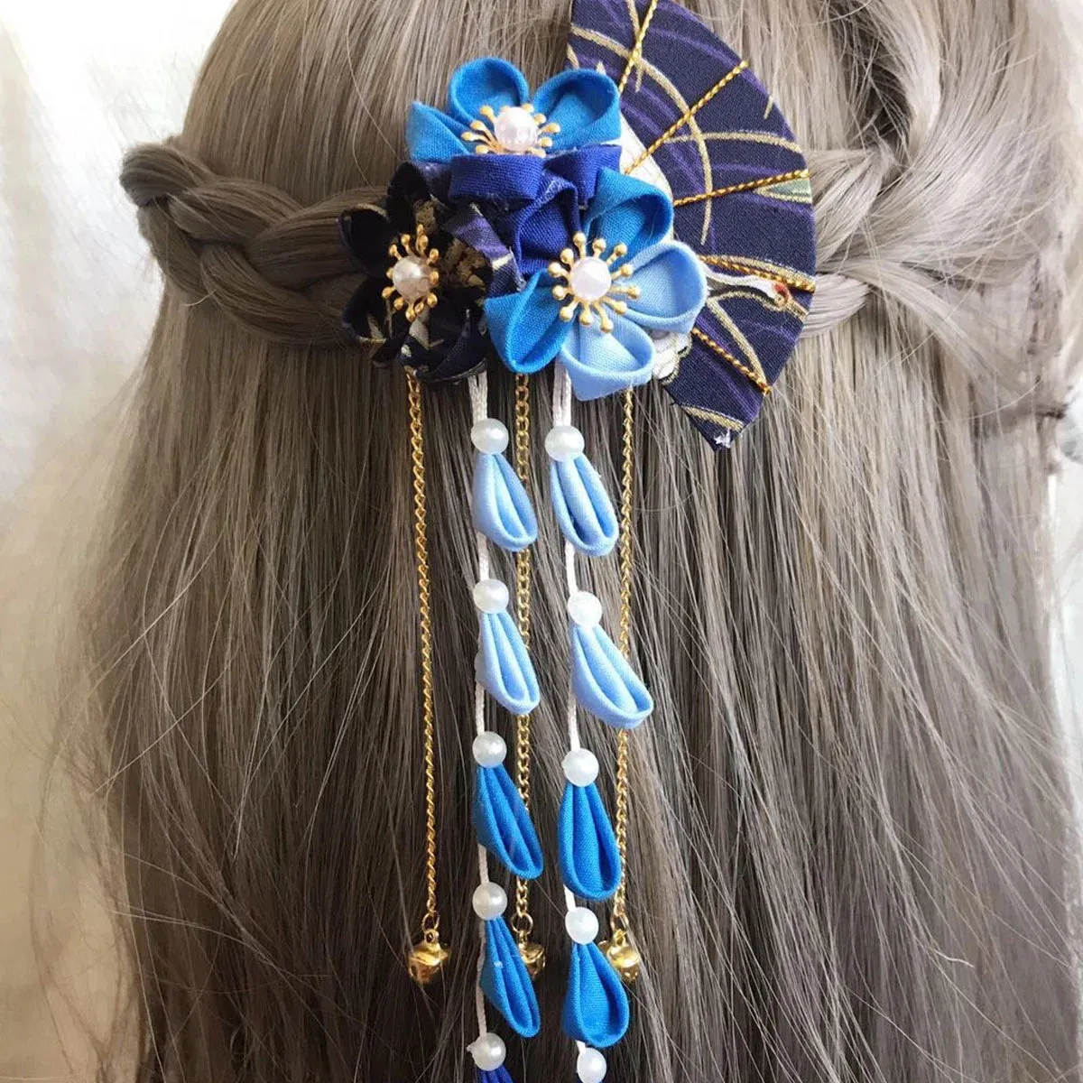 Japanese Hairpin Flower Tassel Clip