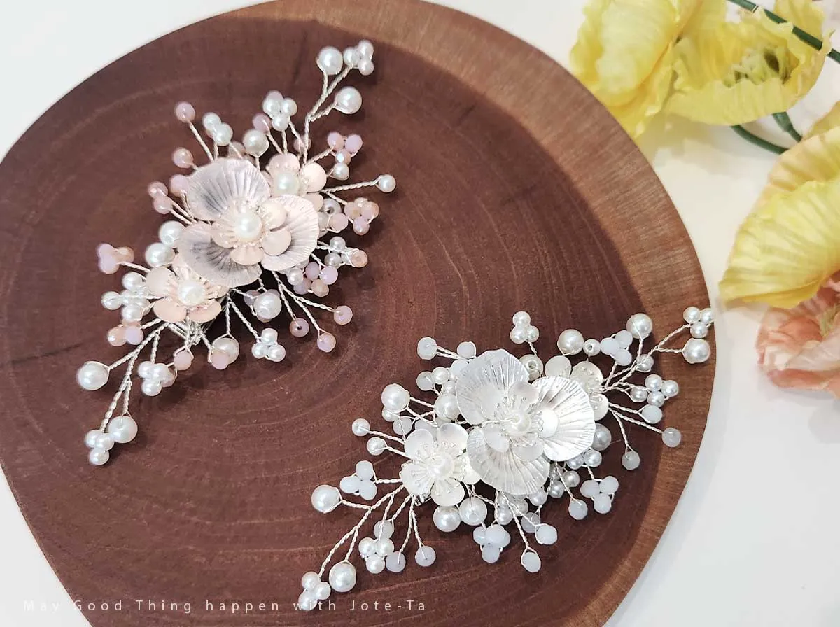 Metal Flower with Pearl Hair Pin (2 Colors)