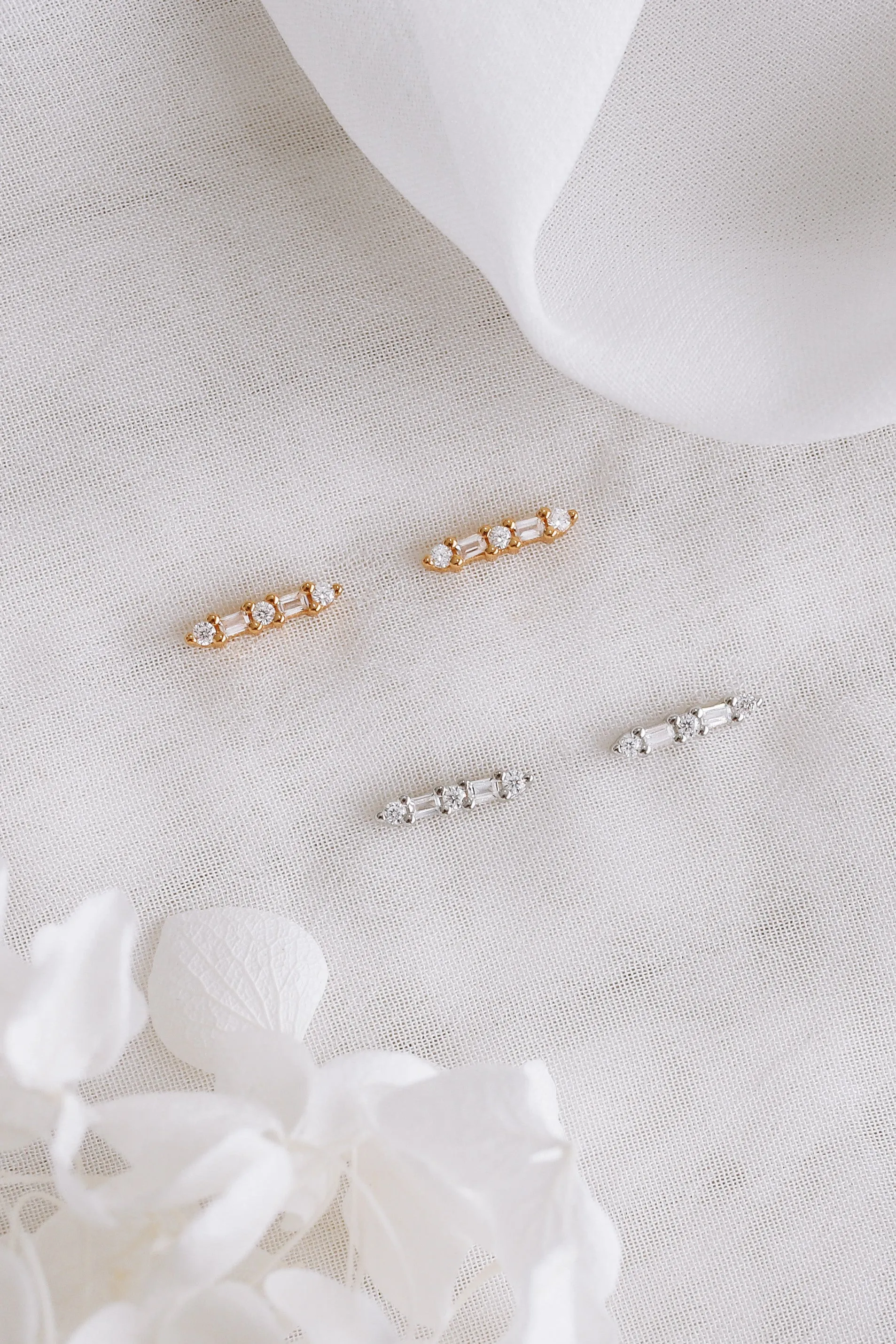 Nala - Sterling Silver Stud Earrings