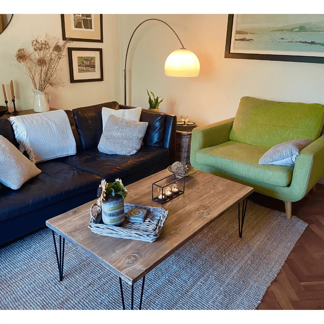 NELL: Coffee Table With Black Hairpins