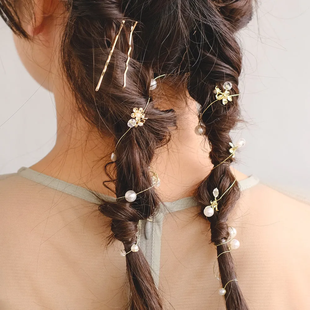 Pearl and Blossom Hair Vine