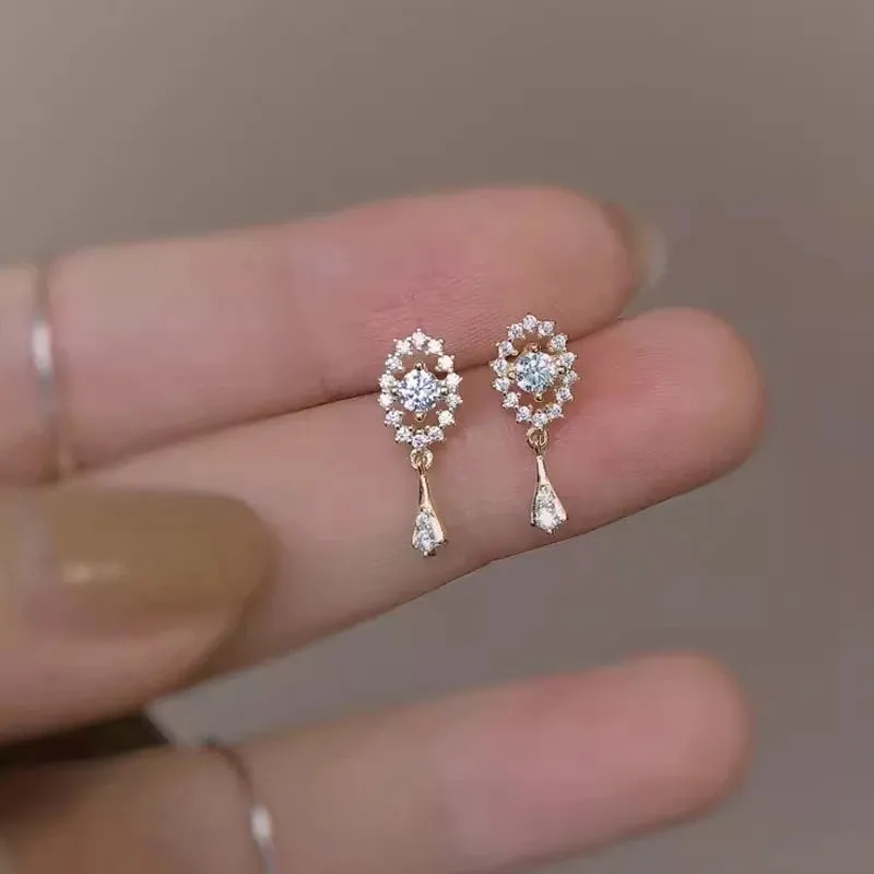 Round Stud Earrings With Moissanite HELON