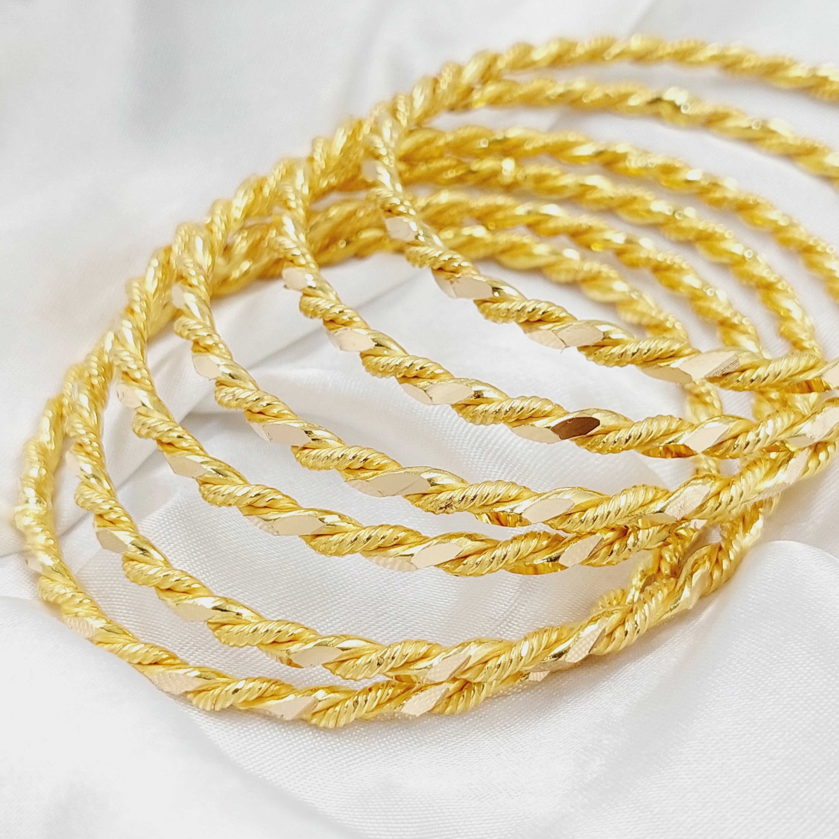 Solid Twisted Bangle