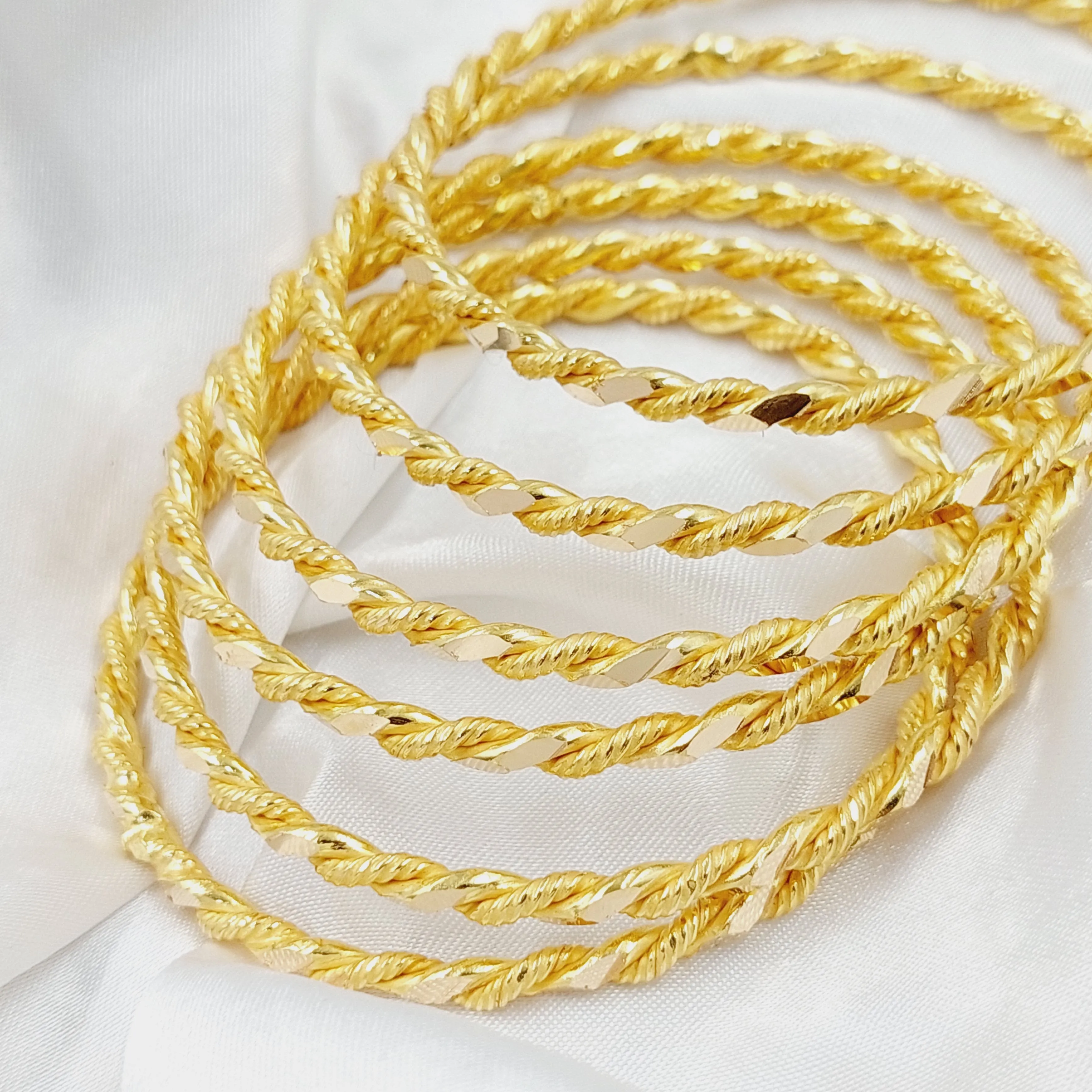 Solid Twisted Bangle