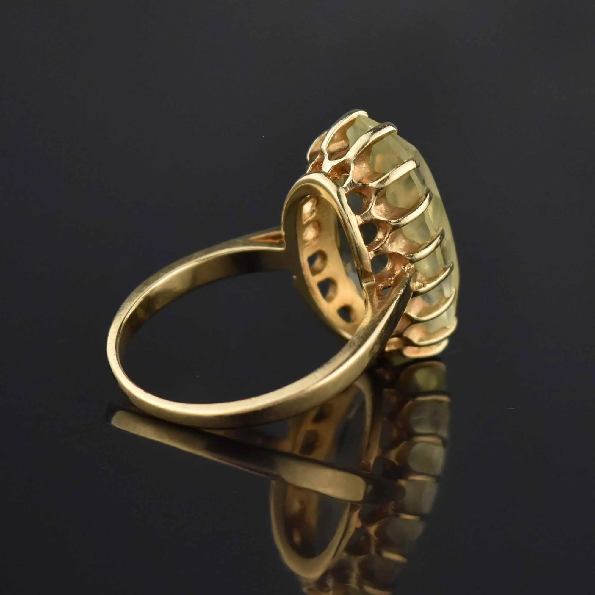 Vintage 10K Gold Citrine Cocktail Ring, 10 CTW